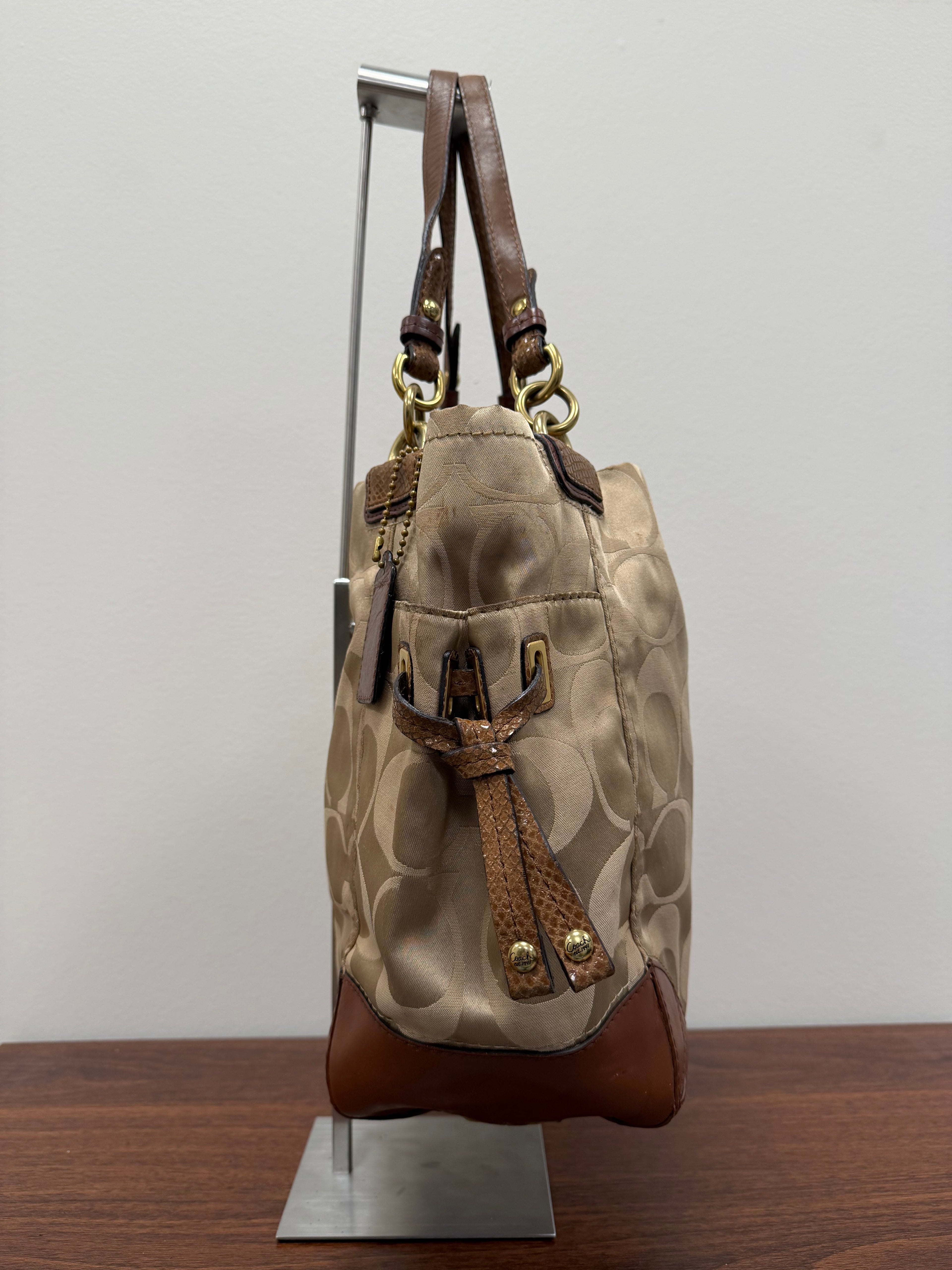 Coach Vintage signature satchel