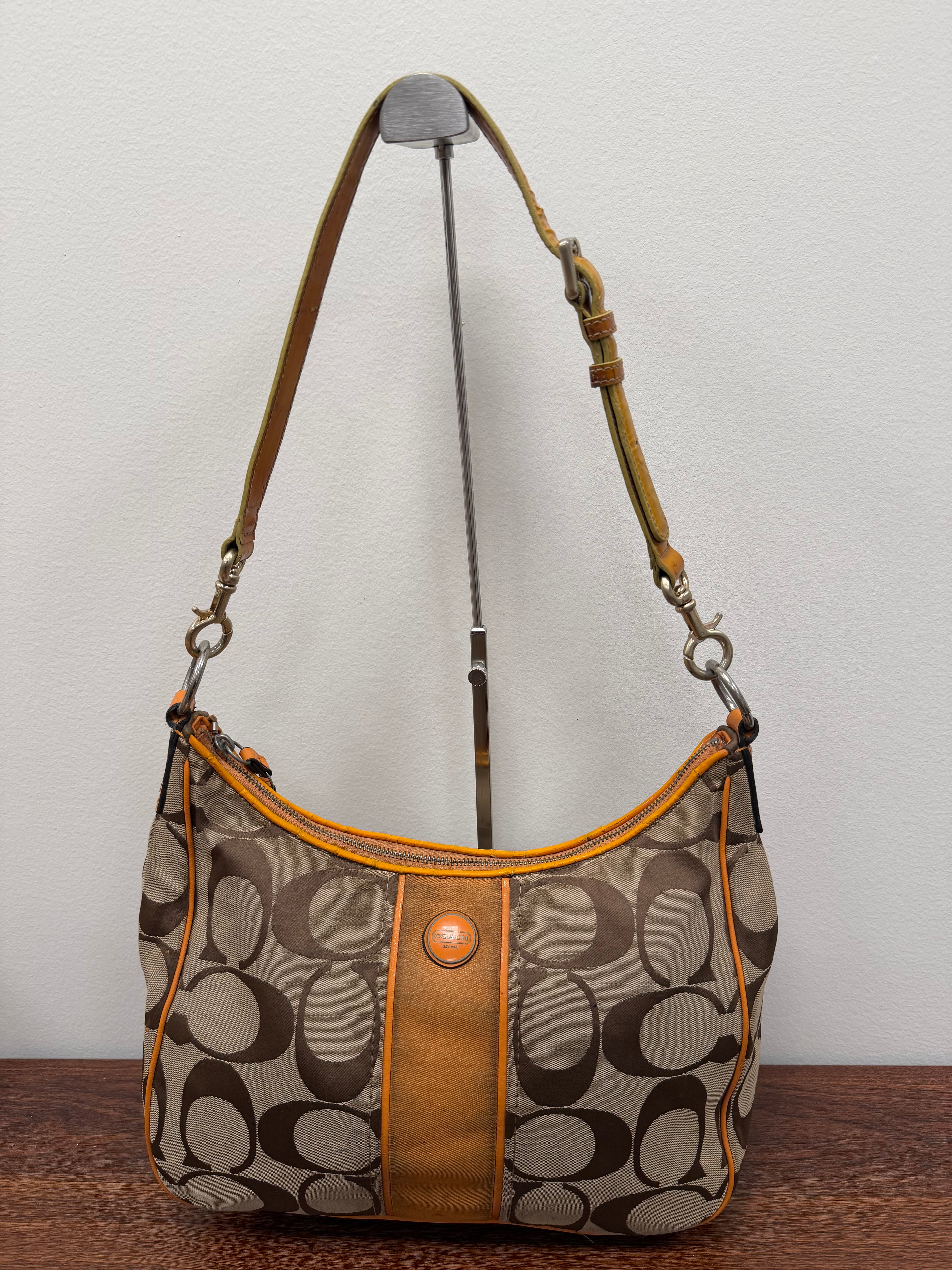 Coach Vintage signature hobo shoulder bag
