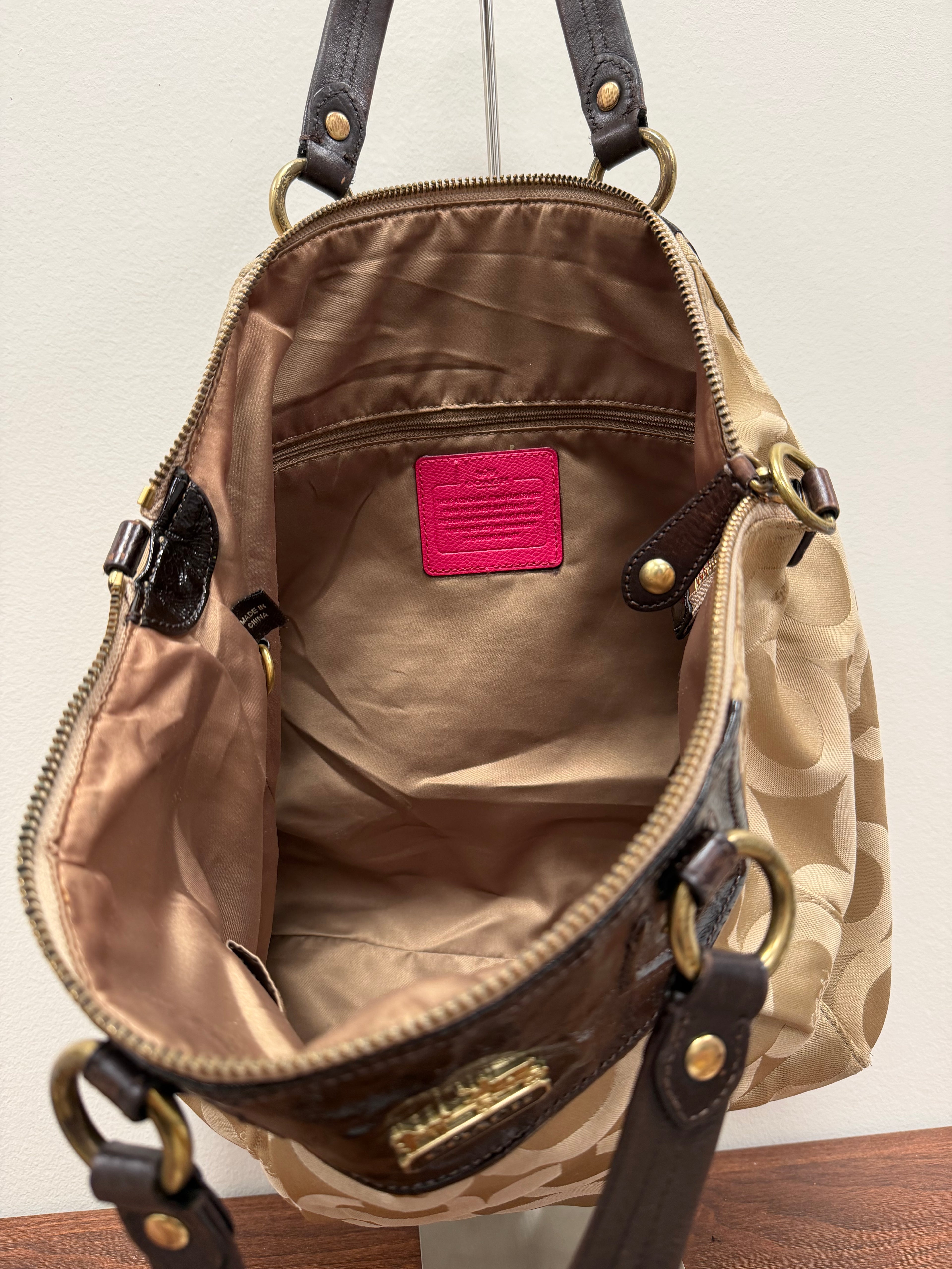 Vintage Coach signature pleated satchel / tote