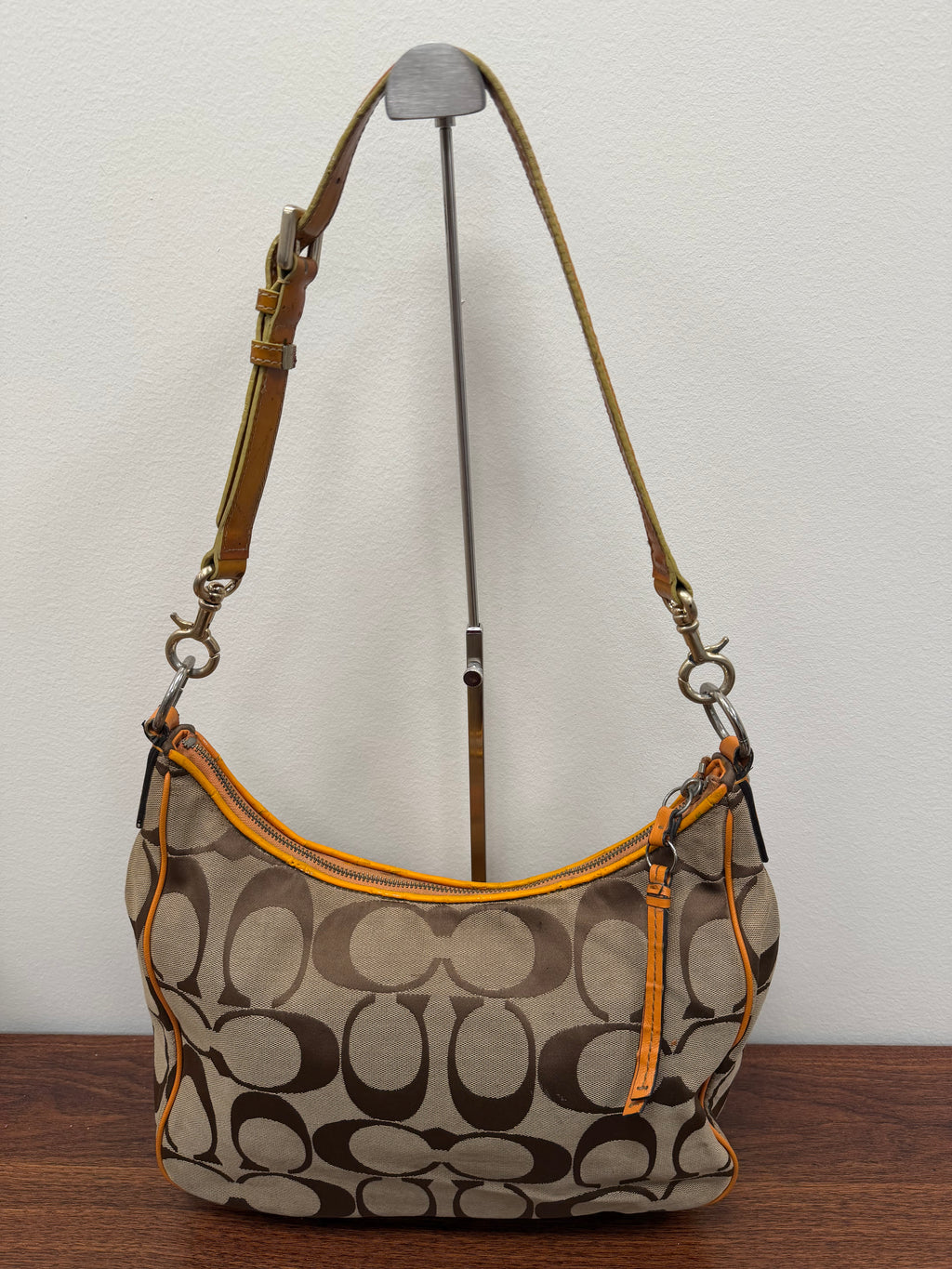 Coach Vintage signature hobo shoulder bag