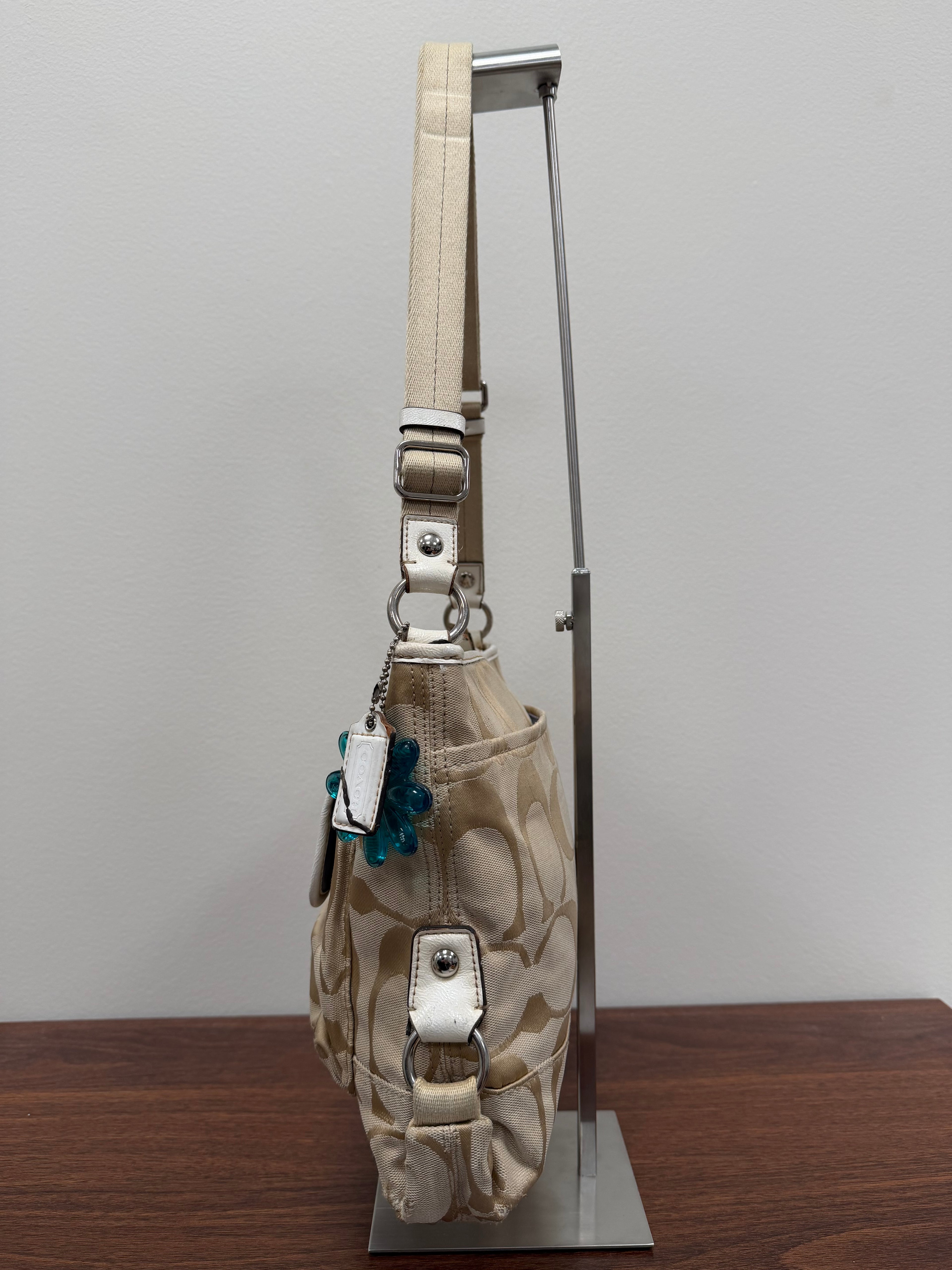 Coach Vintage signature hobo shoulder bag