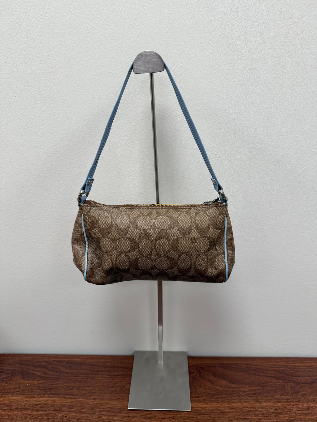 Coach Vintage signature small barrel bag