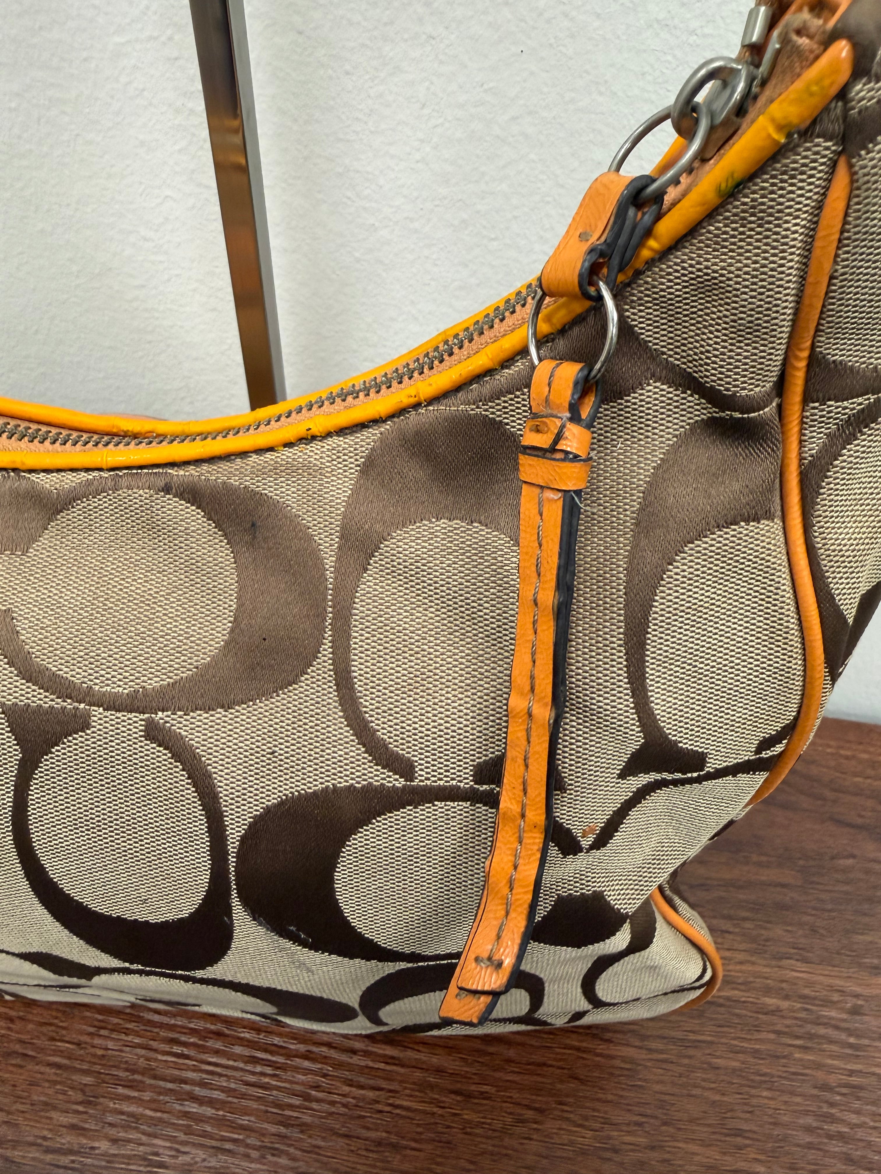 Coach Vintage signature hobo shoulder bag