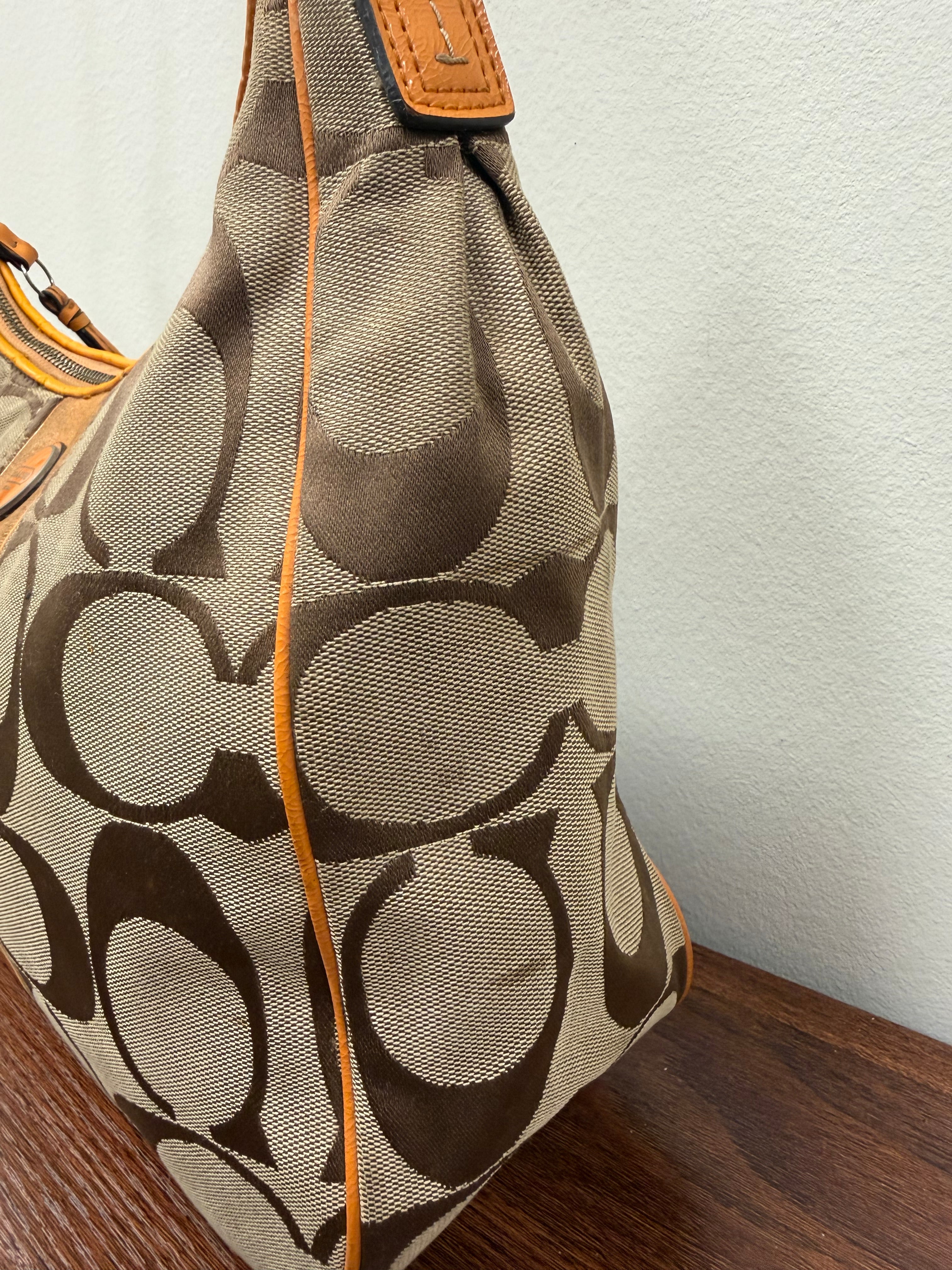 Coach Vintage signature hobo shoulder bag