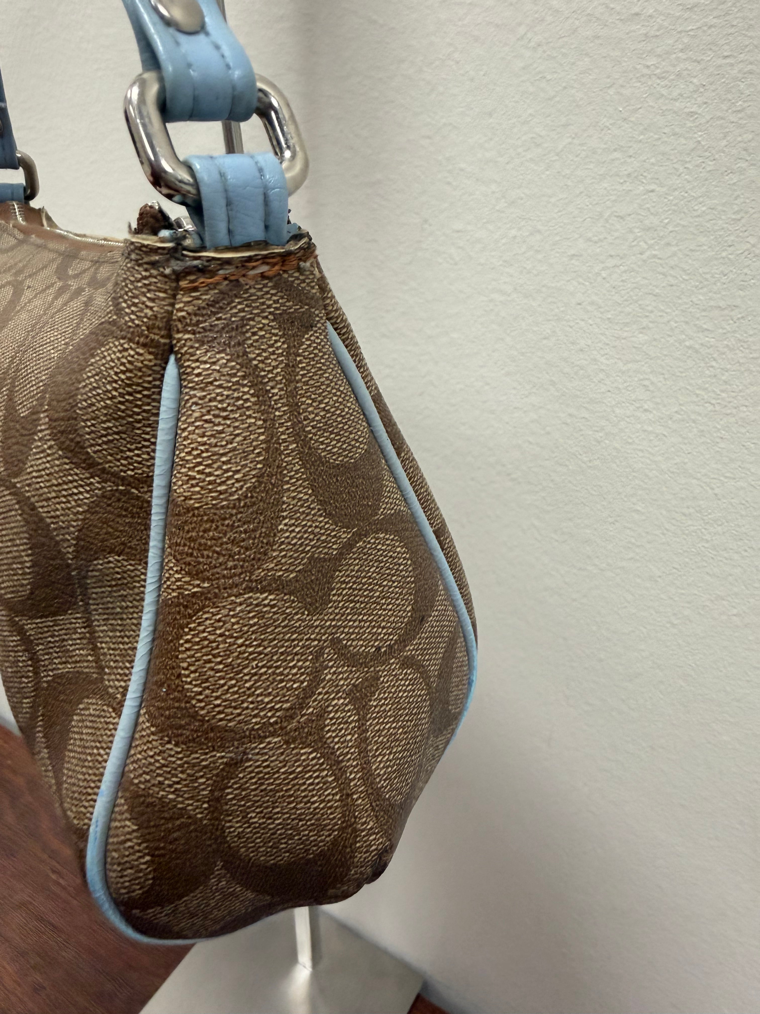 Coach Vintage signature small barrel bag