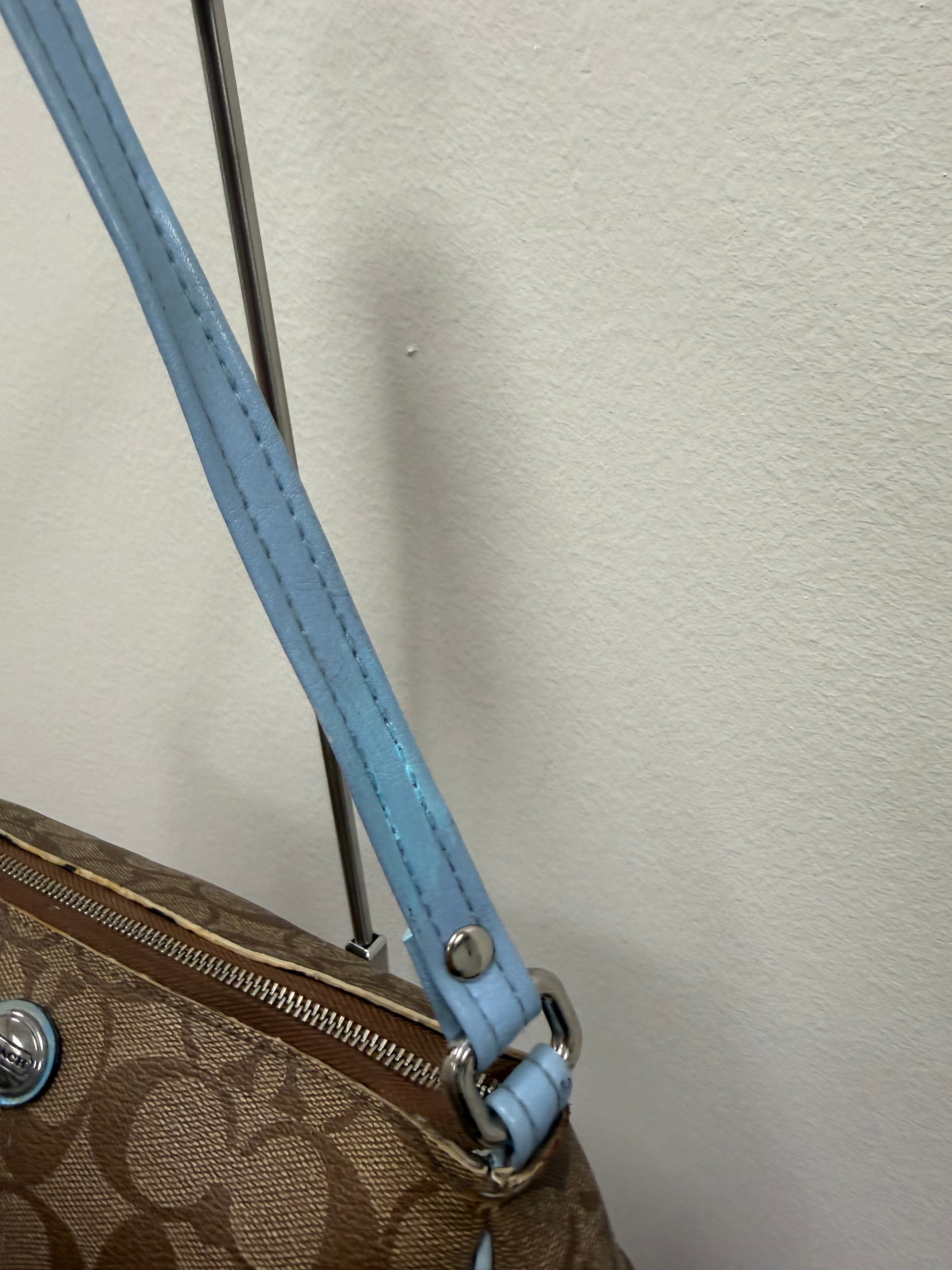 Coach Vintage signature small barrel bag